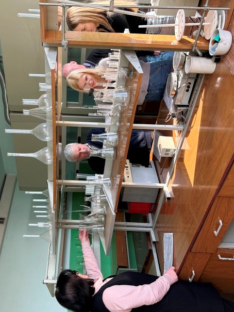 Ознайомлення з роботою науково-дослідної лабораторії